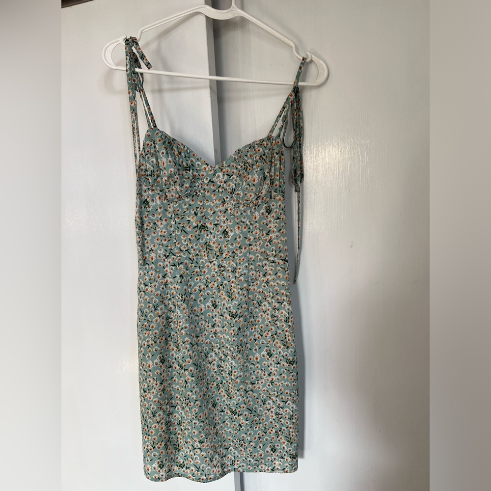 SHEIN Green Floral Dress
